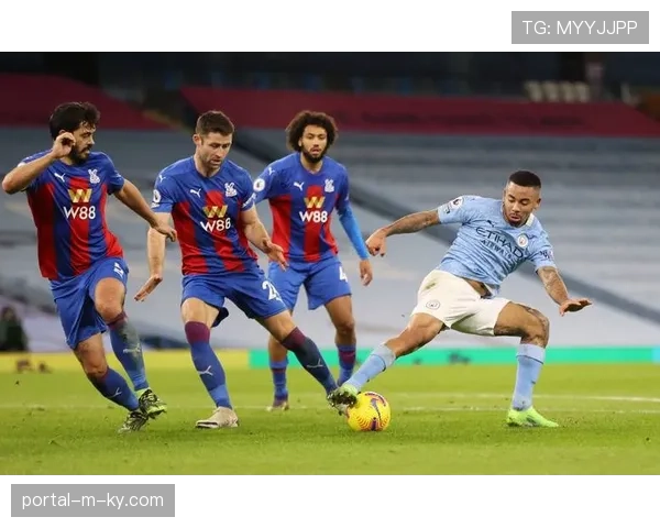 英超长传比例升至48.4% 定位球进球占比逼近三成 英超长传比例升至48.4% 定位球进球占比逼近三成